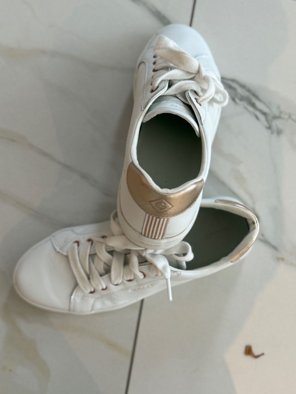 Gant Scarpe da donna: GANT Sneaker, weiss/gold, Grösse 38 – Usato da Langnau am Albis venduto da ste_2zdt