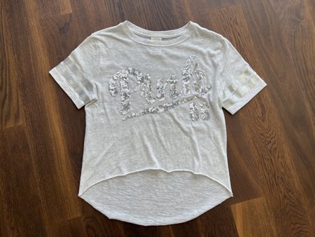 T-Shirt „Victoria‘s Secret“ Gr. XS Grau/Silber Pailletten