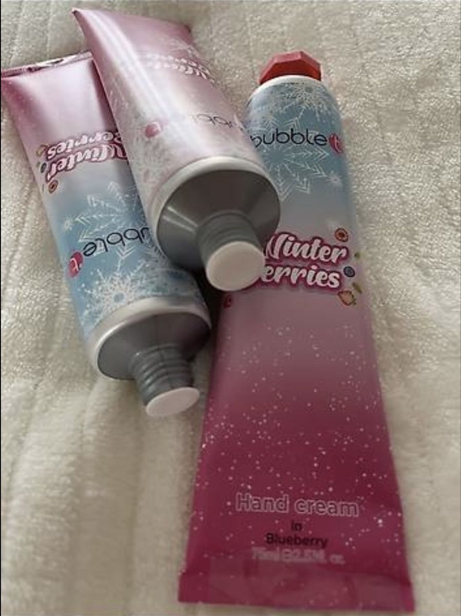Feuchtigkeitspflege: 3 Bubble T Winter Berries Handcreme Set neu – Neu und originalverpackt aus Zofingen von La86 1