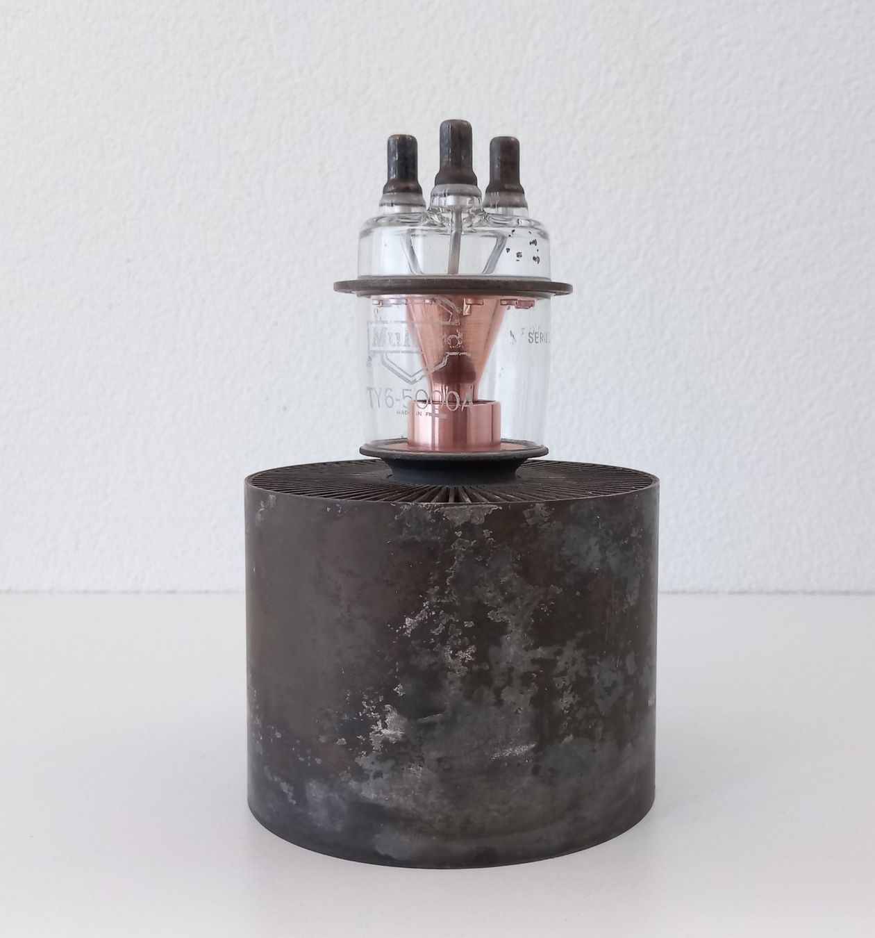 Radio: Senderöhre Mullard TY 6 - 5000A V.H.F. Power Triode, 1958 – Usato da Bévilard venduto da Orscha 8