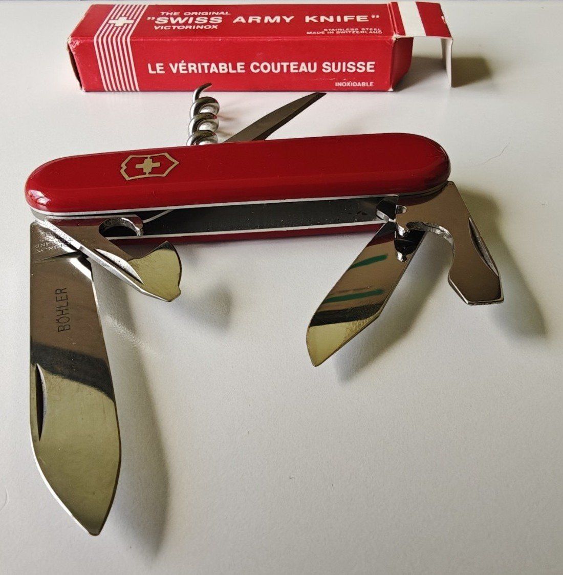 Victorinox Coltelli tascabile: Victorinox Offiziersmesser – Usato da Bertschikon Gossau venduto da howieman