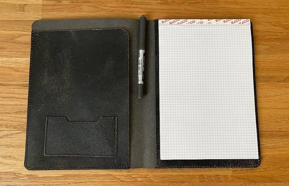 Taschen: Dokumentenmappe, Leder, 18 x 24 cm – Neu (gemäss Beschreibung) aus Ehrendingen von abo_p9n6 2