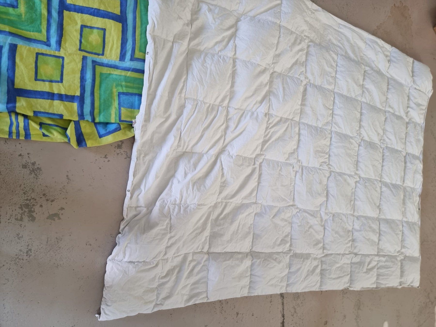 Coperte: Daunenduvet 140x190 – Usato da Olten venduto da Mezopotamya 3