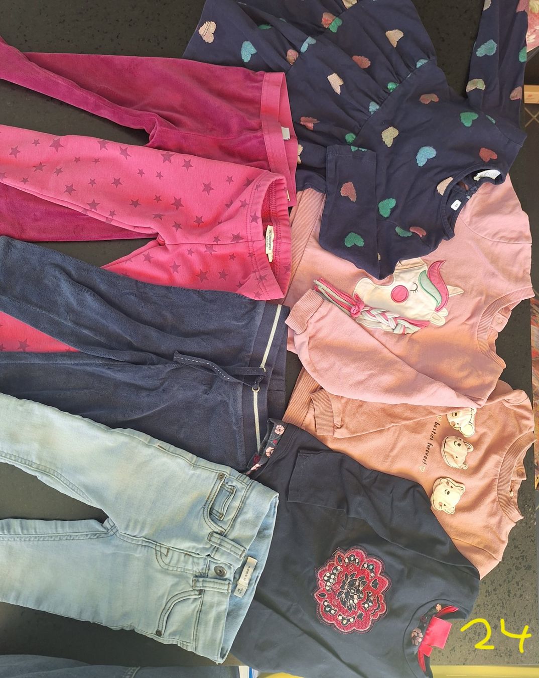 Lotti & Set di vestiti: Kleiderpaket Gr. 92 – Usato da Au SG venduto da Schnuga