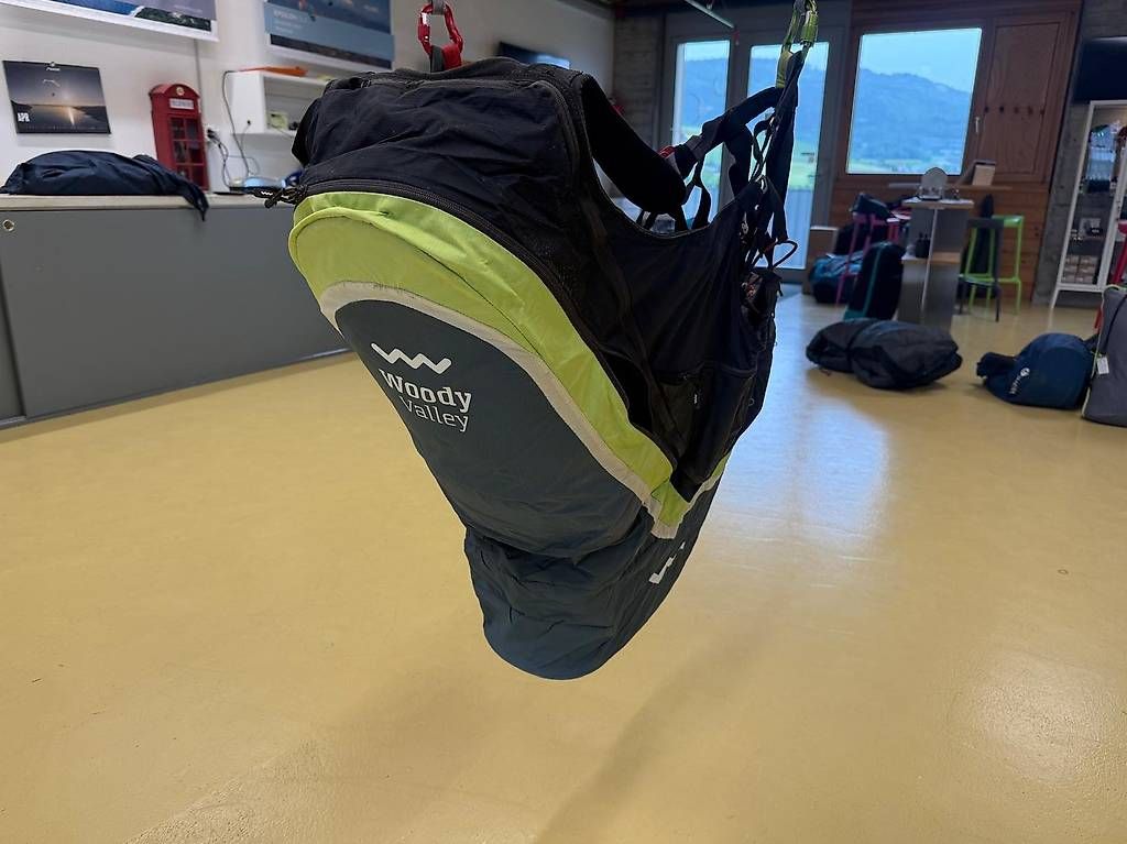 Sport dell'aria & Aquiloni: Woody Valley Wani 1 L – Usato da Matzendorf venduto da Flugschule-Jura 3