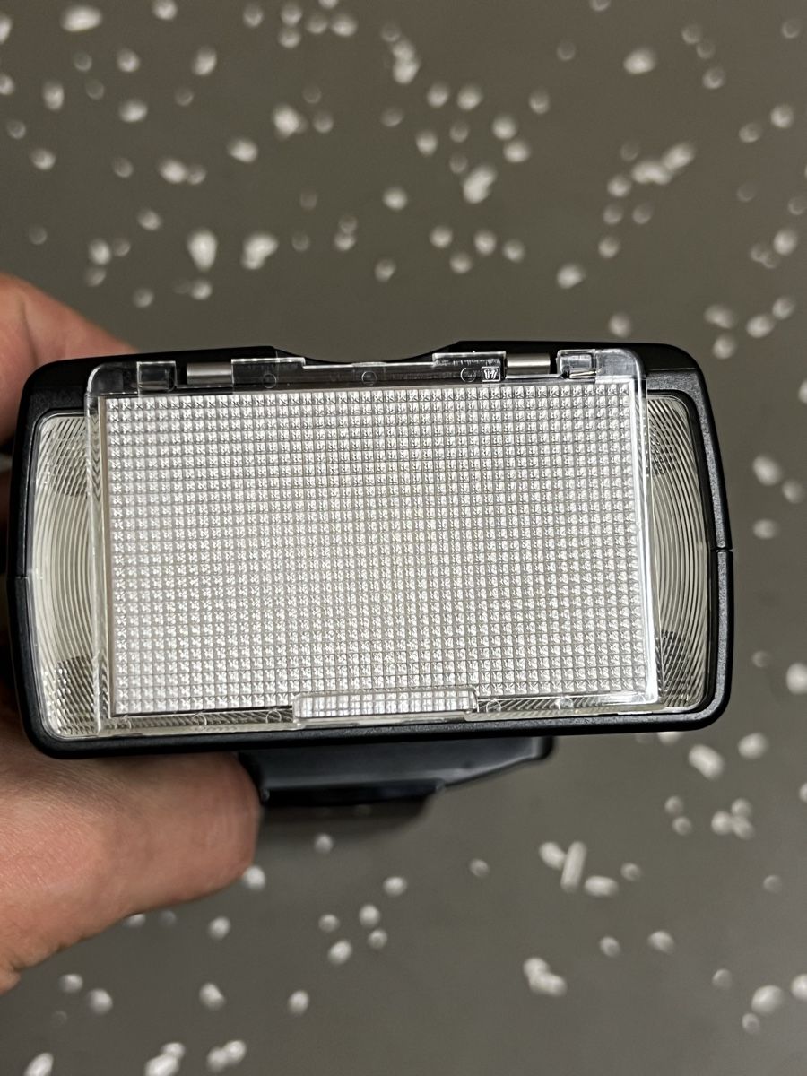 Canon Flash: Canon Speedlite 550EX Blitzgerät – Usato da Winterthur venduto da gue_yf9d 2