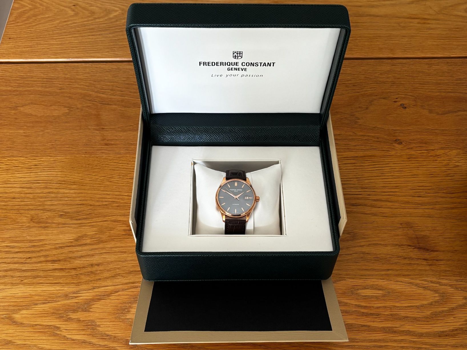 Frederique Constant Orologi: Frédérique Constant Classics Automatic – Full Set – Usato da Emmen venduto da Fazepalm 1