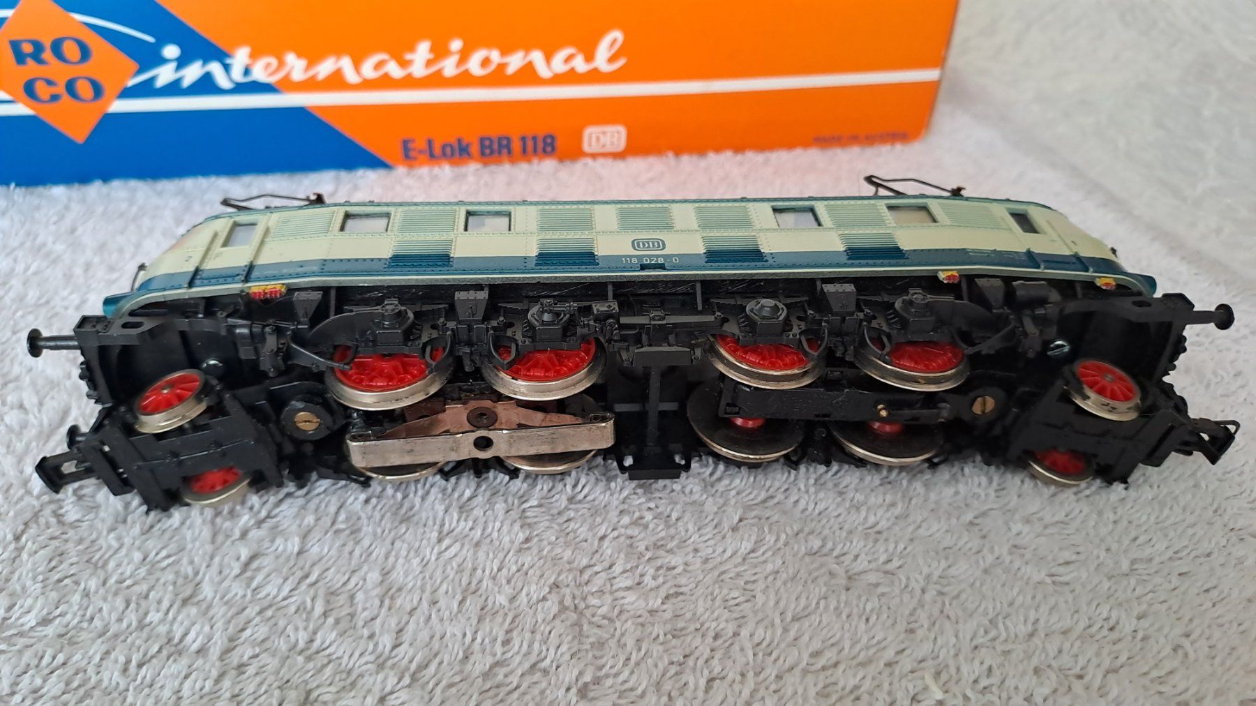 Roco Modelleisenbahnen: Roco DB E Lok BR 118 H0 WS/27 – Gebraucht aus Winterthur von Riebeli333 7