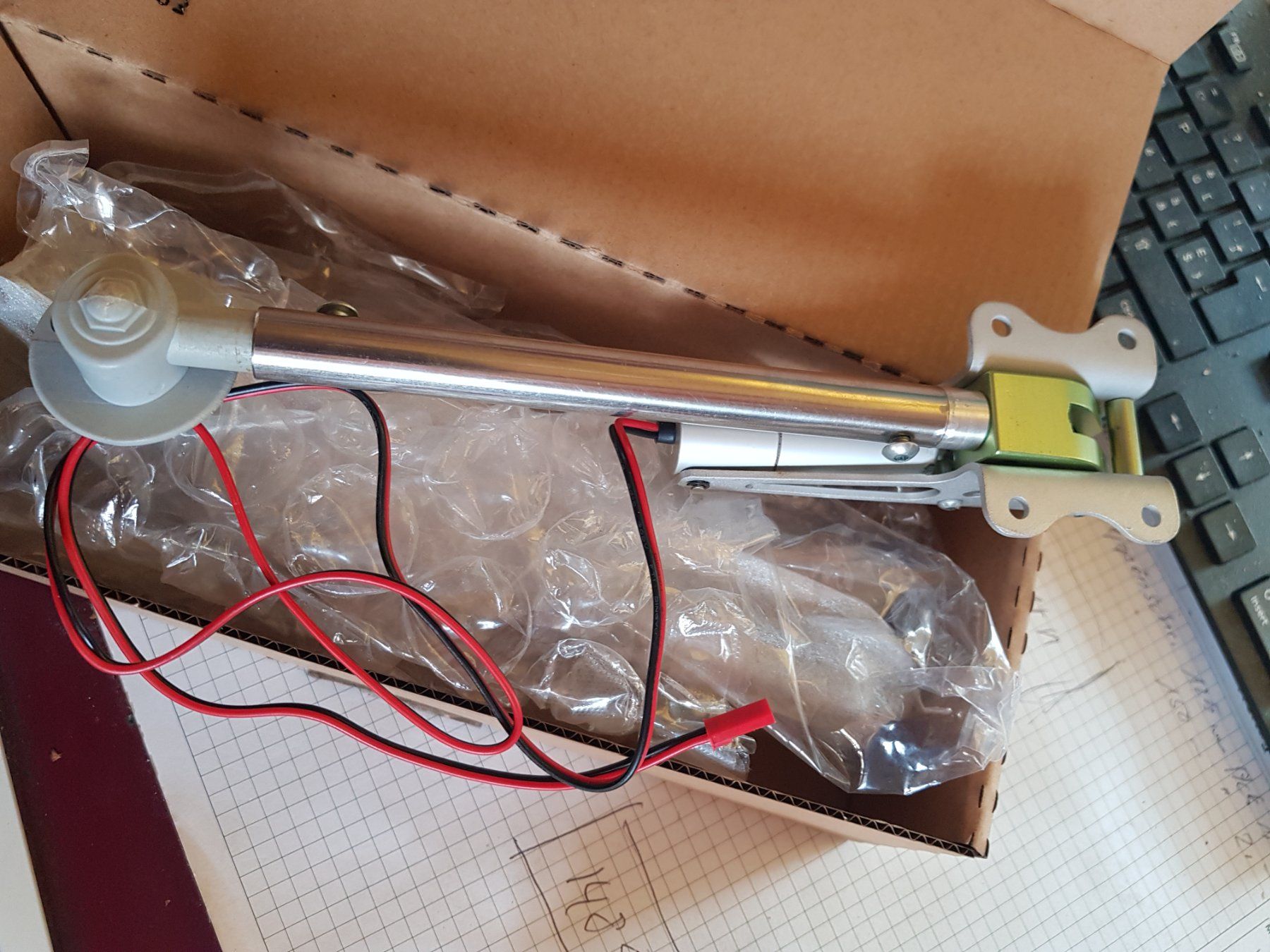 Modellismo RC: Elektrisches Hauptfahrwerk – Nuovo e nell'imballaggio originale da gerlafingen venduto da australia015 1