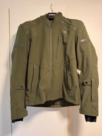 Veste moto homme, idéale pour le printemps!