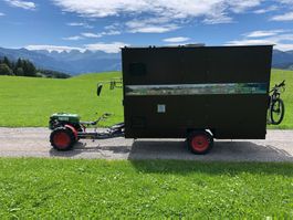 Rapid spez Treibachsanhänger, als Camper ausgebaut.