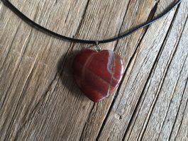 ROTES JASPIS  HERZ  VERSTELLBARE HALSKETTE   LÄNGE 45-51cm