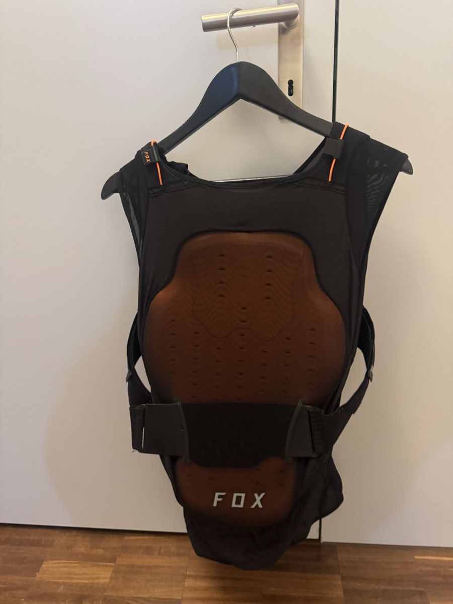 Fox Protections: FOX BASEFRAME PRO D3O PROTEKTOREN WESTE XL – D'occasion à Volketswil par Taso 1