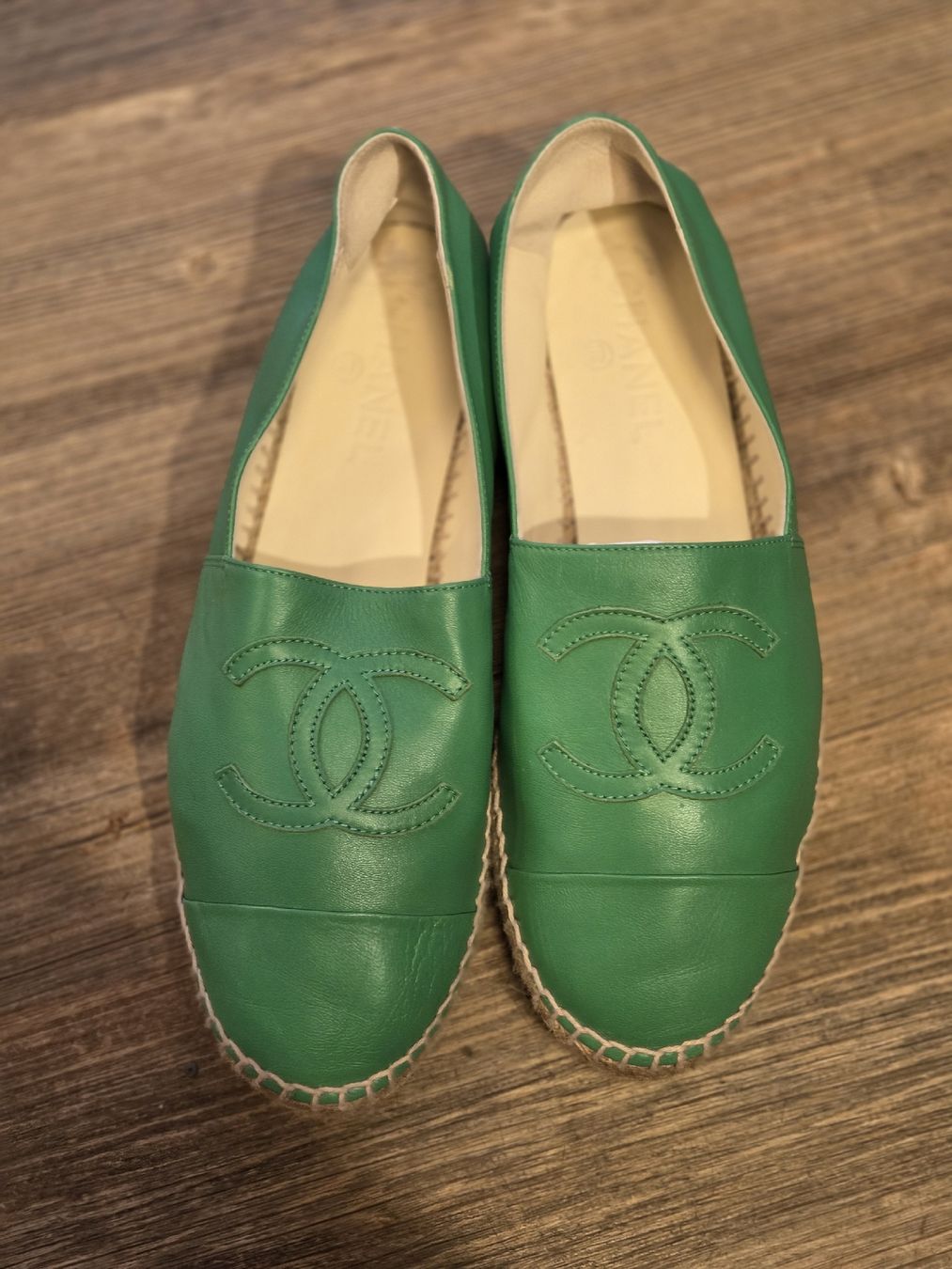 Chanel Scarpe da donna: Chanel Leder Espadrilles – Usato da Zürich venduto da Bubi83