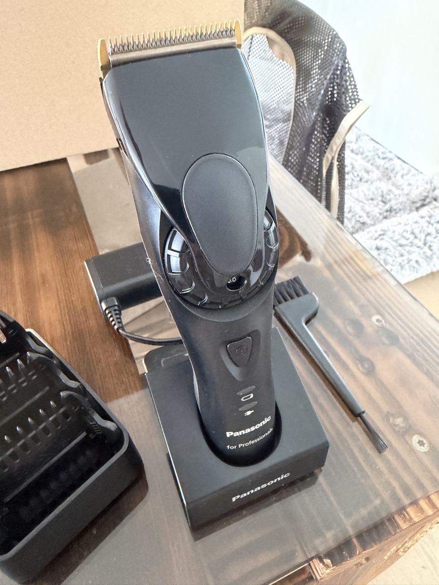 Panasonic Taglio: Panasonic ER-DGP82 Profi Haarschneider – Usato da Nürensdorf venduto da DaniSkywalker 1
