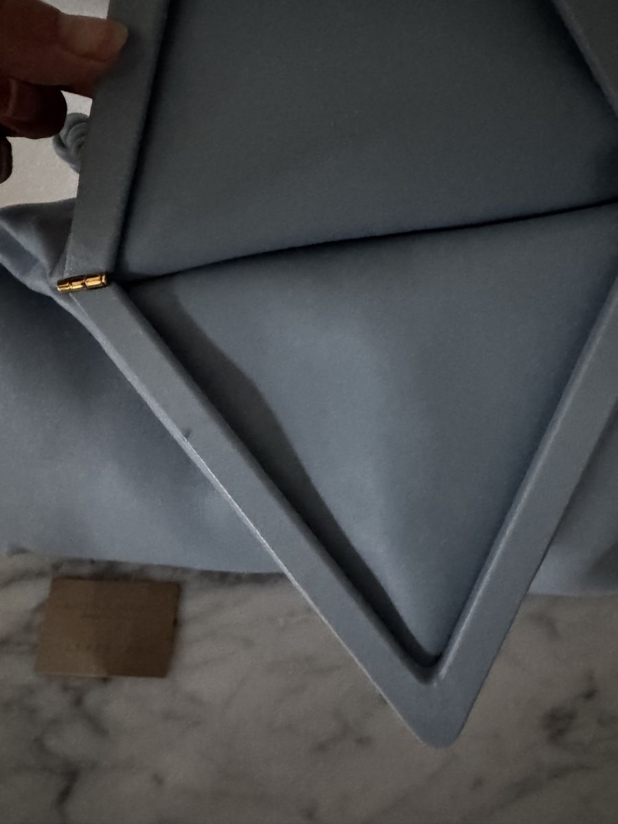 Bottega Veneta Borse: Bottega Veneta Trine Clutch – Nuovo (secondo la descrizione) da Zürich venduto da Elisa_K 5