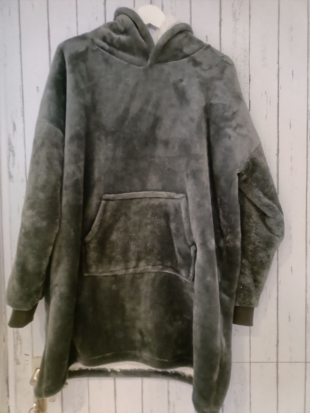 Kleider & Röcke: Maxi pullover/vestito in velluto pile – Neu (gemäss Beschreibung) aus Castagnola von sadeco