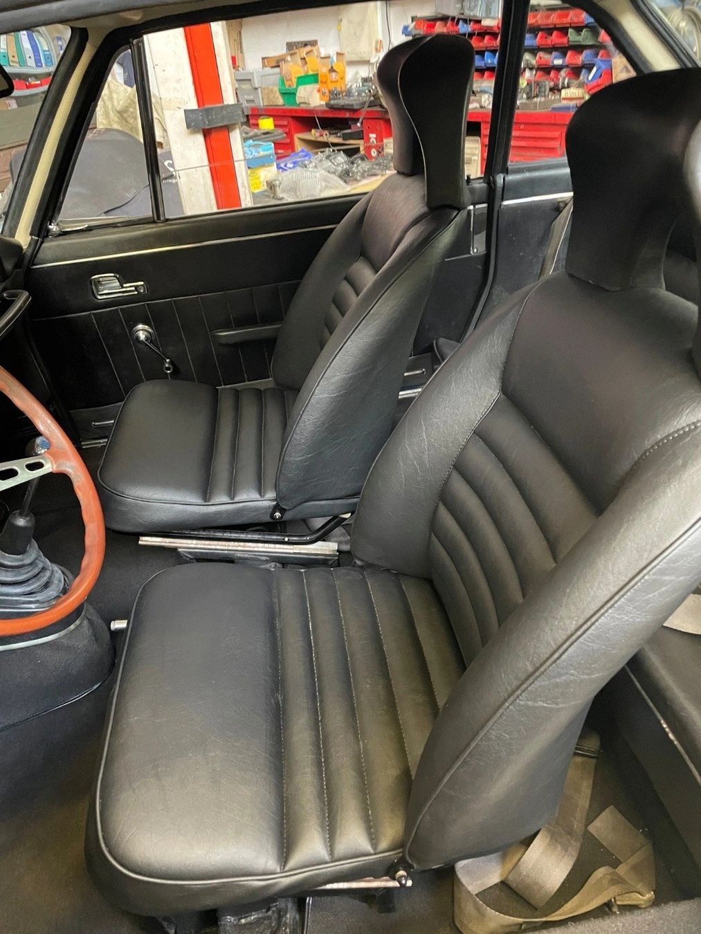 Lancia Automobili: Lancia Fulvia 1.6 HF Lusso – Usato da Nyon venduto da inf_g9sc 6