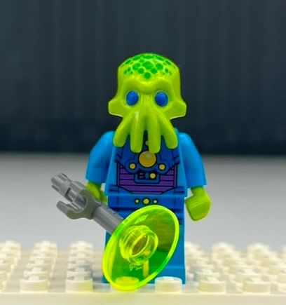 Lego Giocattoli: Lego Minifigure Alien Trooper , col201 – Usato da birrhard venduto da Nosara7