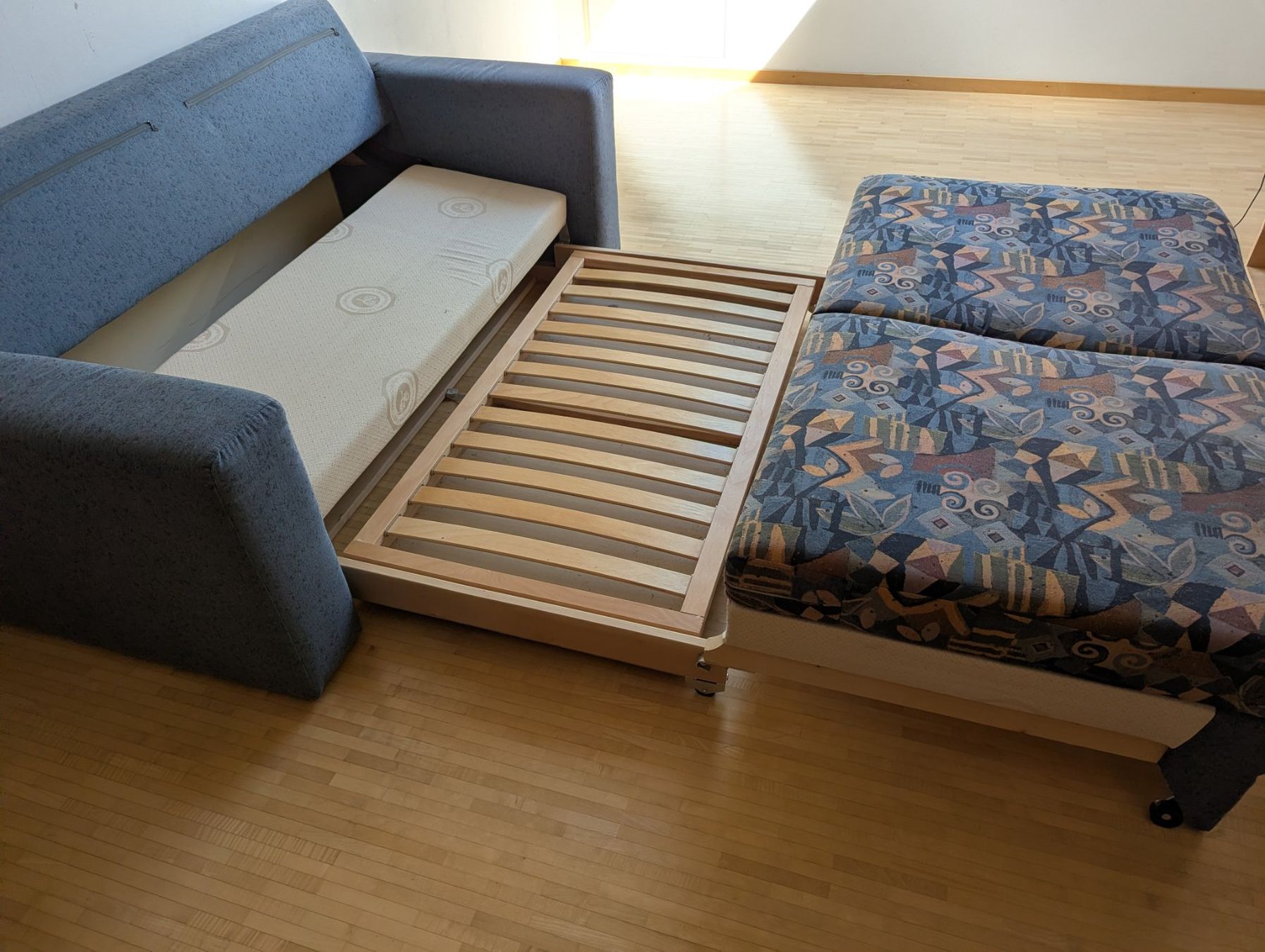 Sofas: Schlafsofa / Bettsofa  - guter Zustand! – Gebraucht aus Hauptwil von Markuseli 1