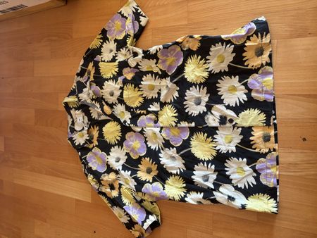 H&M floral shirt relaxed fit M