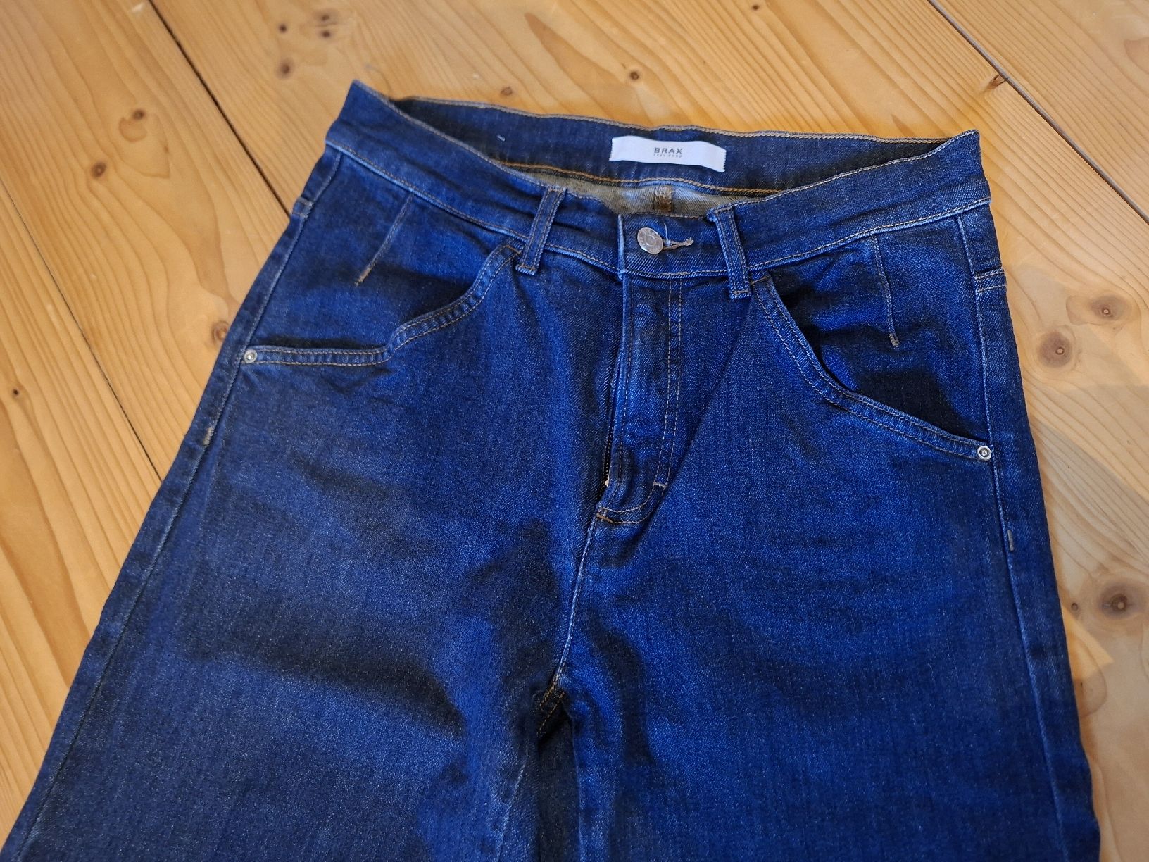 Brax Jeans: Jeanshose Brax – Nuovo e nell'imballaggio originale da Bubikon venduto da nic_8brw 1