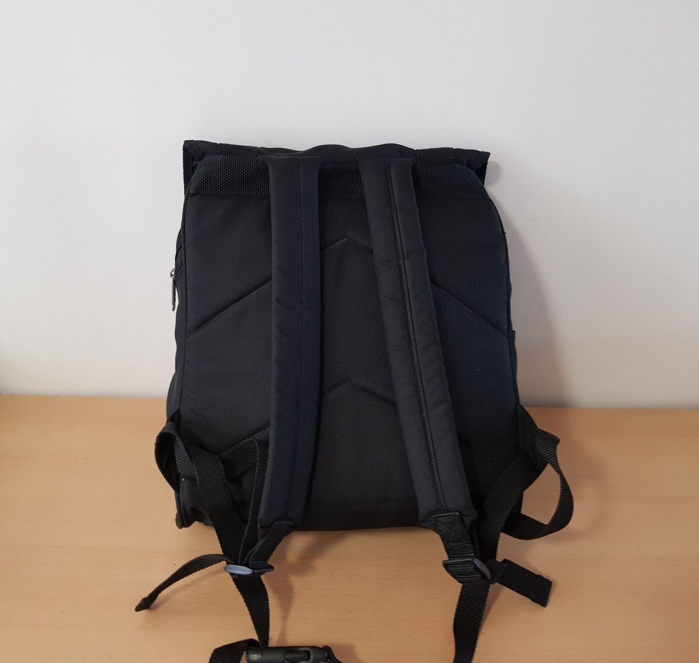 Bree Zaini: Bree Rucksack in Schwarz – Usato da Basel venduto da Birs868 3