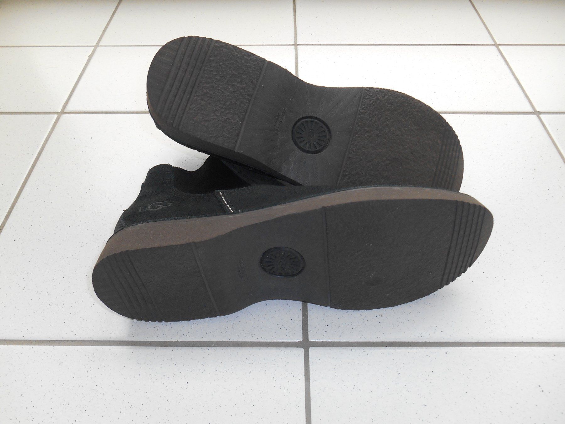 Ugg Scarpe da uomo: UGG Herrenschuh schwarz Grösse 43 – Usato da Basel venduto da chien008 5