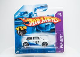 2007 Hot Wheels, Morris Mini (2)