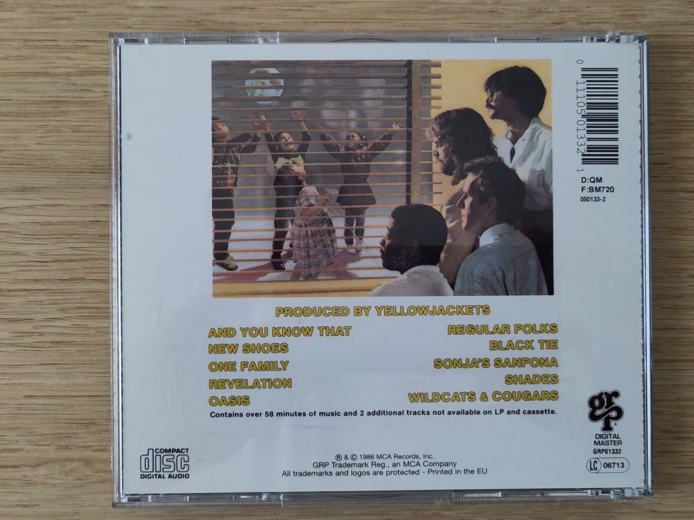 CDs: Yellowjackets - Shades – D'occasion à Birmensdorf ZH par crabalocker67 1