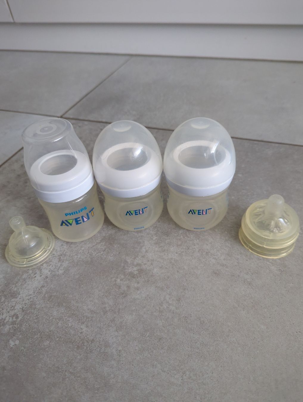 Avent Pasti del neonato: Avent Babyflaschen 125 ml – Usato da Eglisau venduto da raf_hn2x