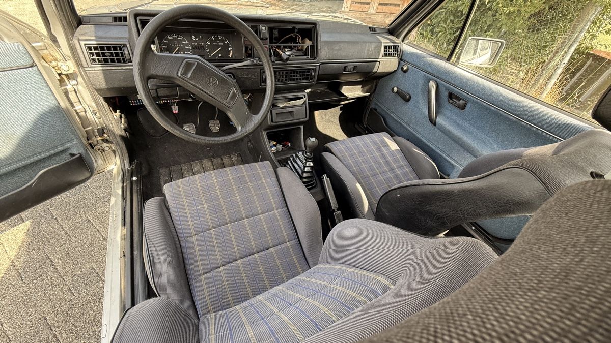 VW Autos: VW Golf 2 1.8 – Gebraucht aus Otelfingen von canonball1997 3