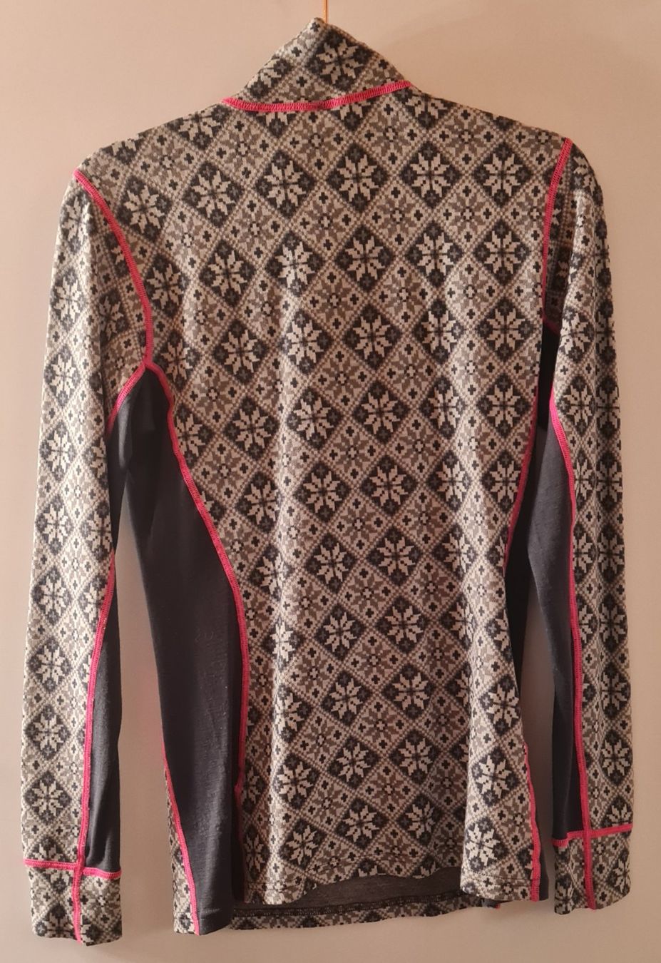 Pullover & Sweatshirts: Kari Traa Rose Half Zip Grösse M – Gebraucht aus Bäriswil BE von irwu 1