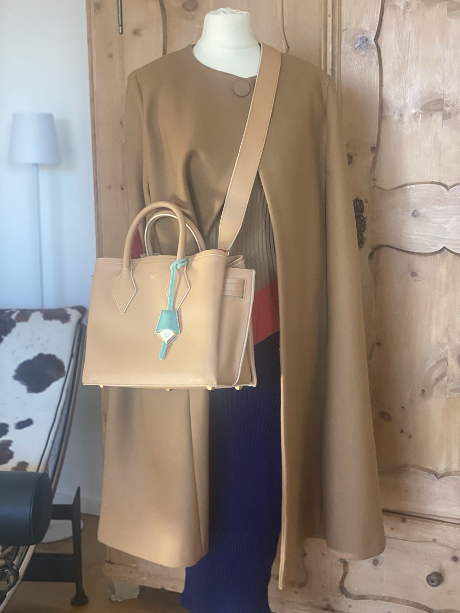 Mcm Taschen für Damen: MCM Neo Milla Tote Medium (neu) – Neu (gemäss Beschreibung) aus Uster von Charis5