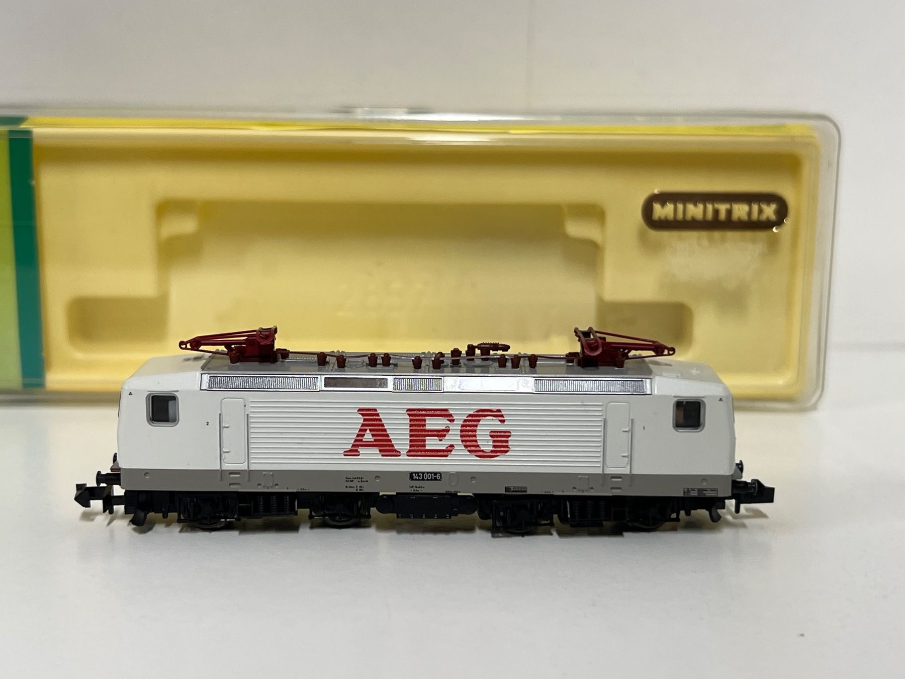 Trix Modellini di ferrovie: Minitrix 12882 AEG Analog Spur N – Nuovo e nell'imballaggio originale da Neuenhof venduto da ludovicco 1