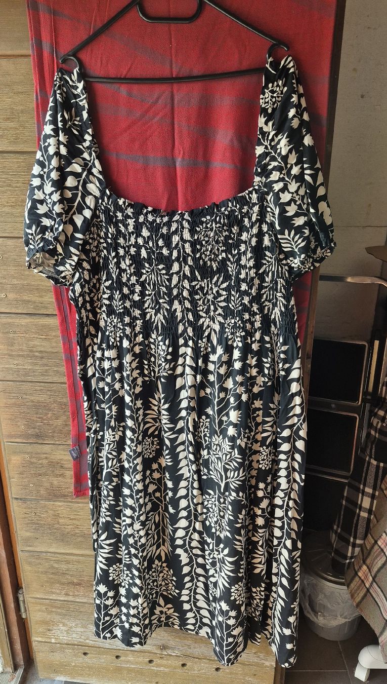 H&M Vestiti: Damenkleid – Nuovo (secondo la descrizione) da Wislikofen venduto da Ana.Gomes 4
