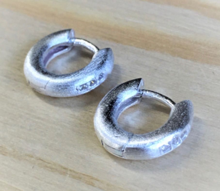 Boucles d'oreille: Creolen 925 Silber – D'occasion à Niederuzwil par leo_8857 2