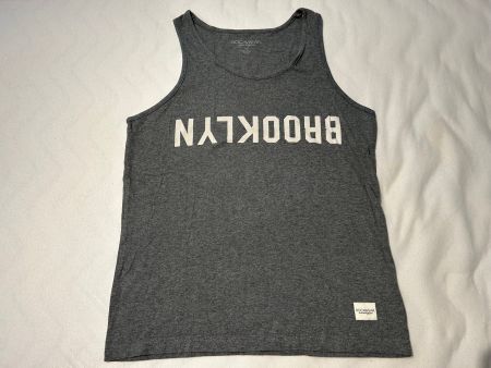 ROCAWEAR Brooklyn Muscle Shirt