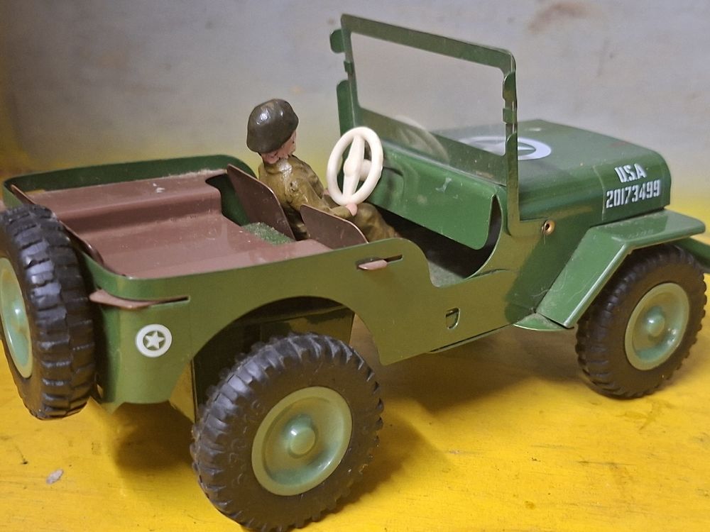 Petite Jeep Willey Militaire Sep Toy – Fabrication Belge – Figurine Soldats USA