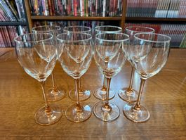 8 Weissweingläser rosa Glas Stiel gebraucht Zustand