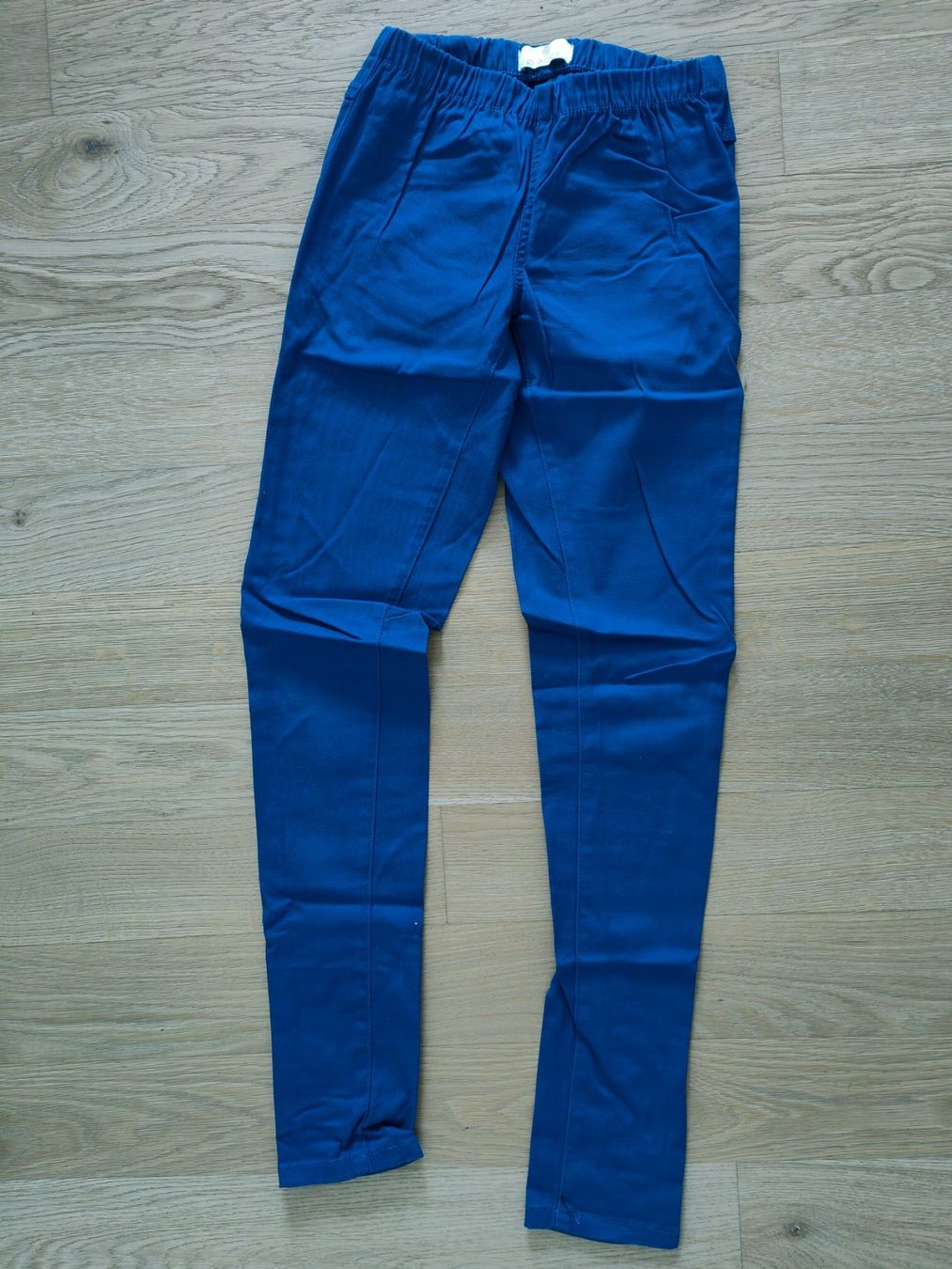 Pieces Pantaloni: Trendige Pieces Damenhose – Usato da Birmensdorf ZH venduto da LucaToni02