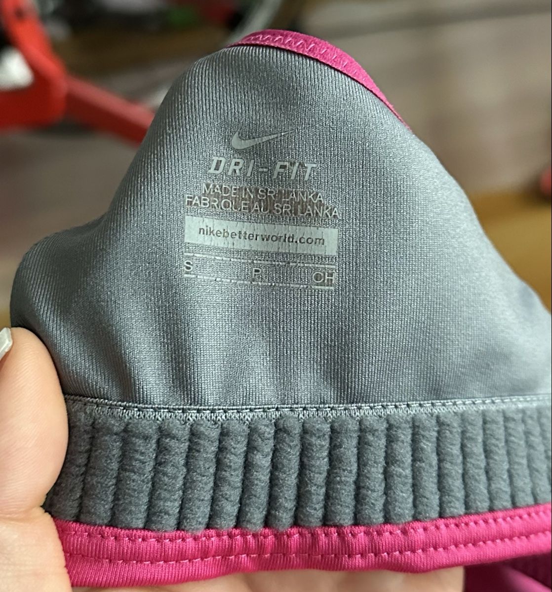 Nike Top: Sport BH Nike Pink Grösse S – Usato da Aegerten venduto da Miggi_7 2
