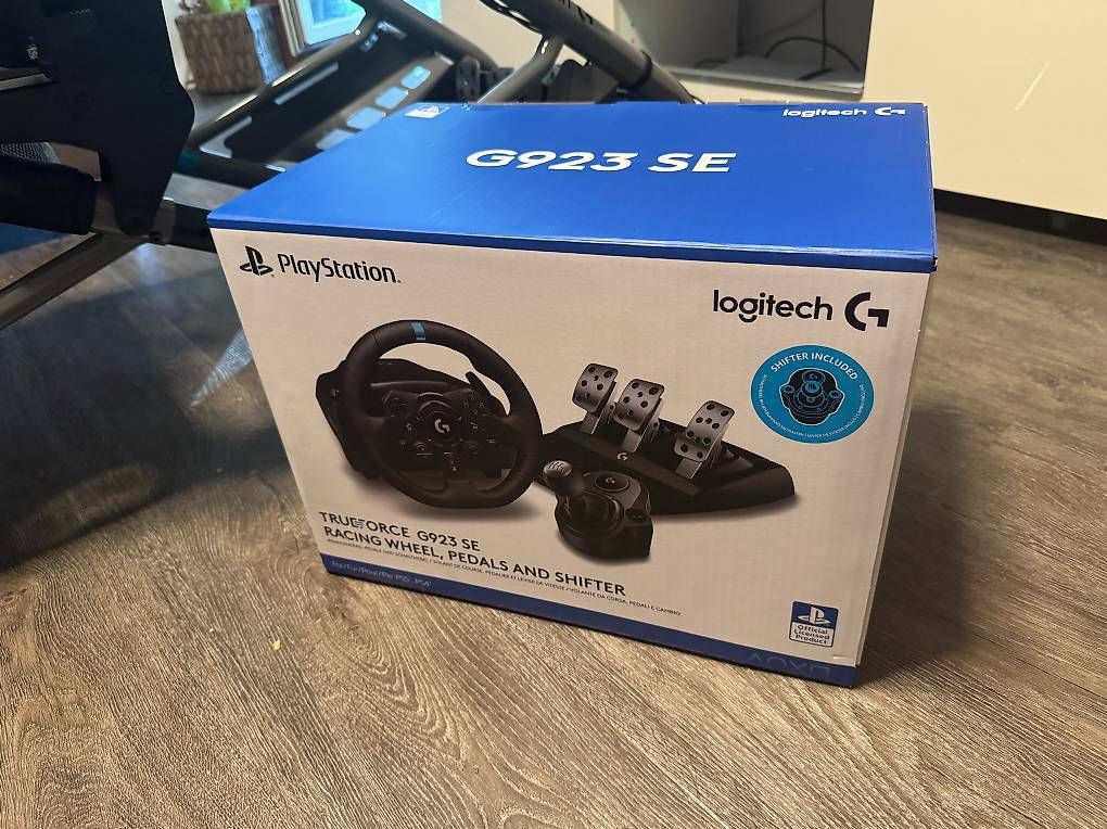 Sedie: Playseat Trophy G + Volant G923 SE – Usato da Le Locle venduto da all_mtt9 1
