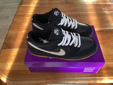 Sneaker- Nike Dunk Low Pro SB Black White Gum (Size 10.5US)