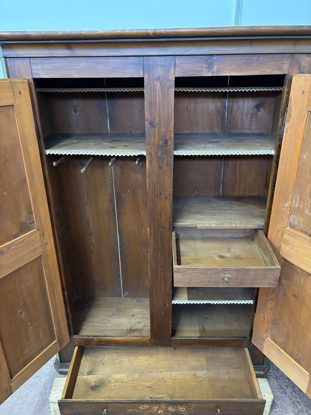 Armadi: Bauernschrank – Usato da Luzern venduto da CAZS_Luzern 2