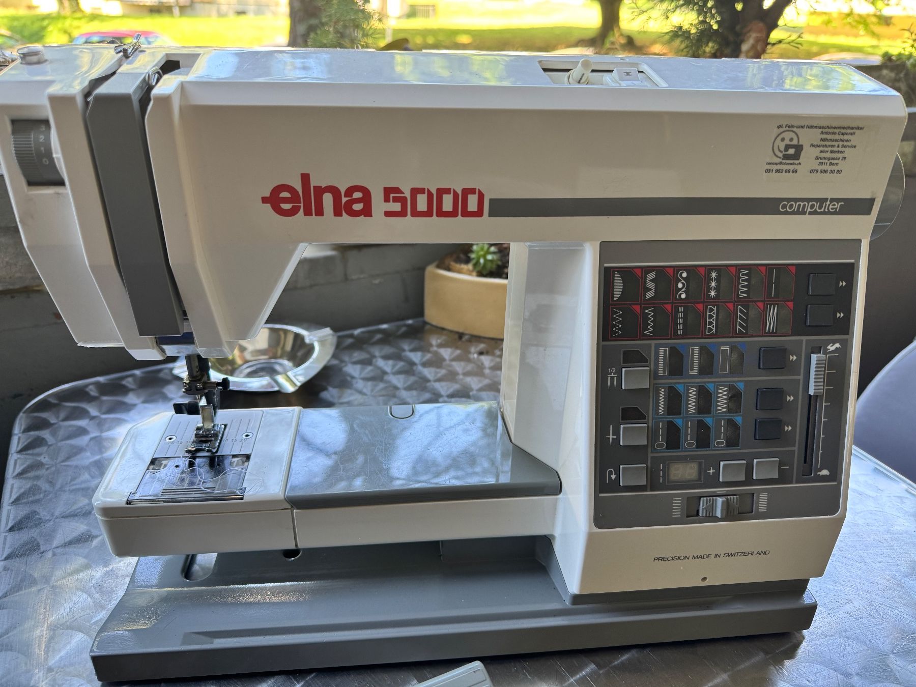 Elna Machines à coudre: Elna 5000 Computer – D'occasion à Zürich par Cibin
