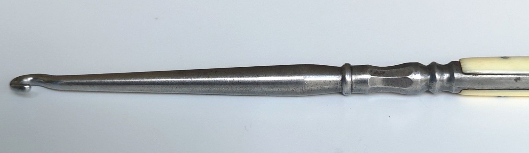 Sonstige Kleidung & Accessoires: Antiker Knopfhaken a. Knochen + Stahl – Gebraucht aus Zürich von Tanteemma369 4