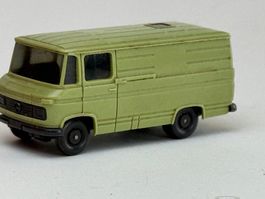 SG-Wiking Mercedes 270 D lindgrün
