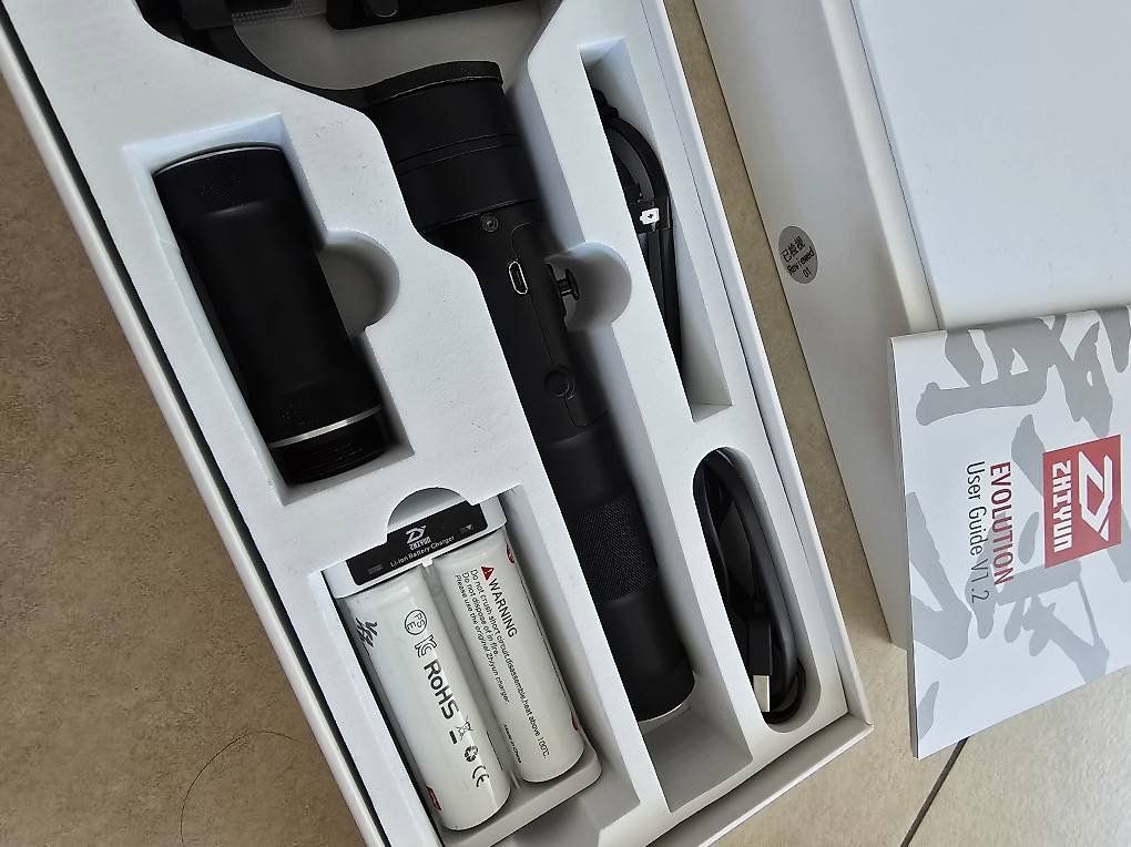 Zhiyun Treppiedi & Teste: Zhiyun Evolution GoPro Gimbal – Usato da Rickenbach b. Wil venduto da Kth_v8 2