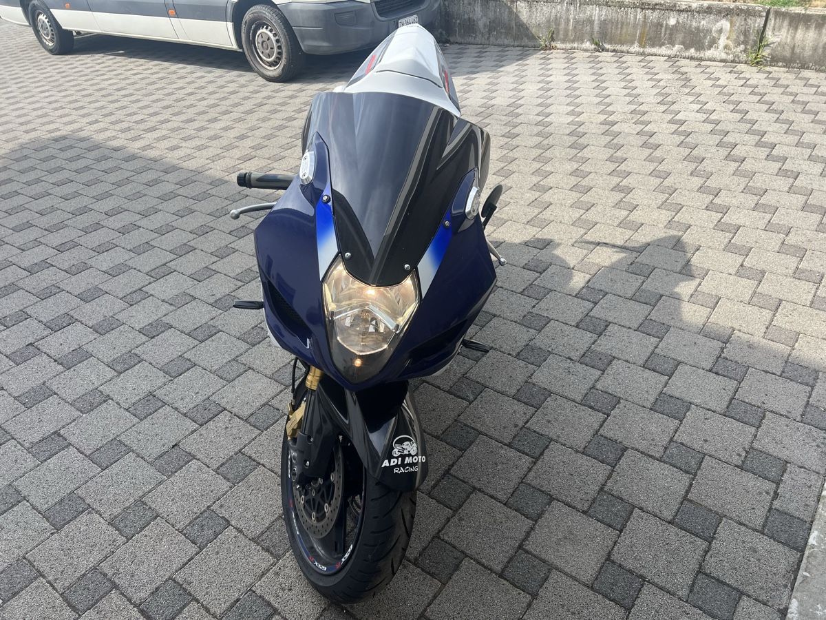 Suzuki Strada: Suzuki GSXR 1000 – Usato da windlach venduto da Rinomeier 2